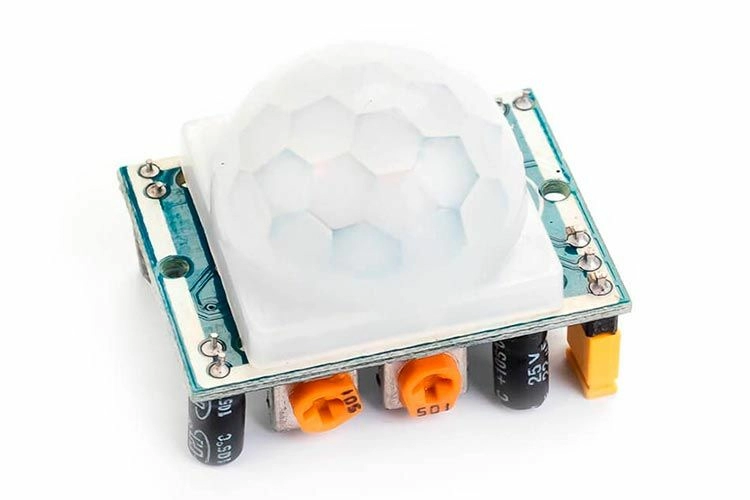 Инфракрасный датчик движения HC-SR501