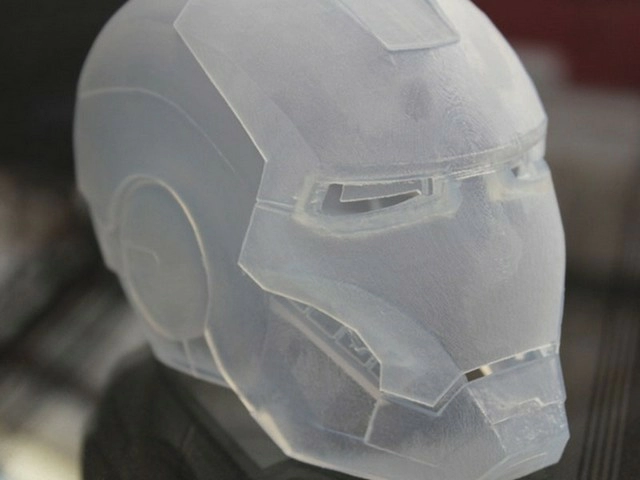 Поликарбонат (PC) Поликарбонат (PC)