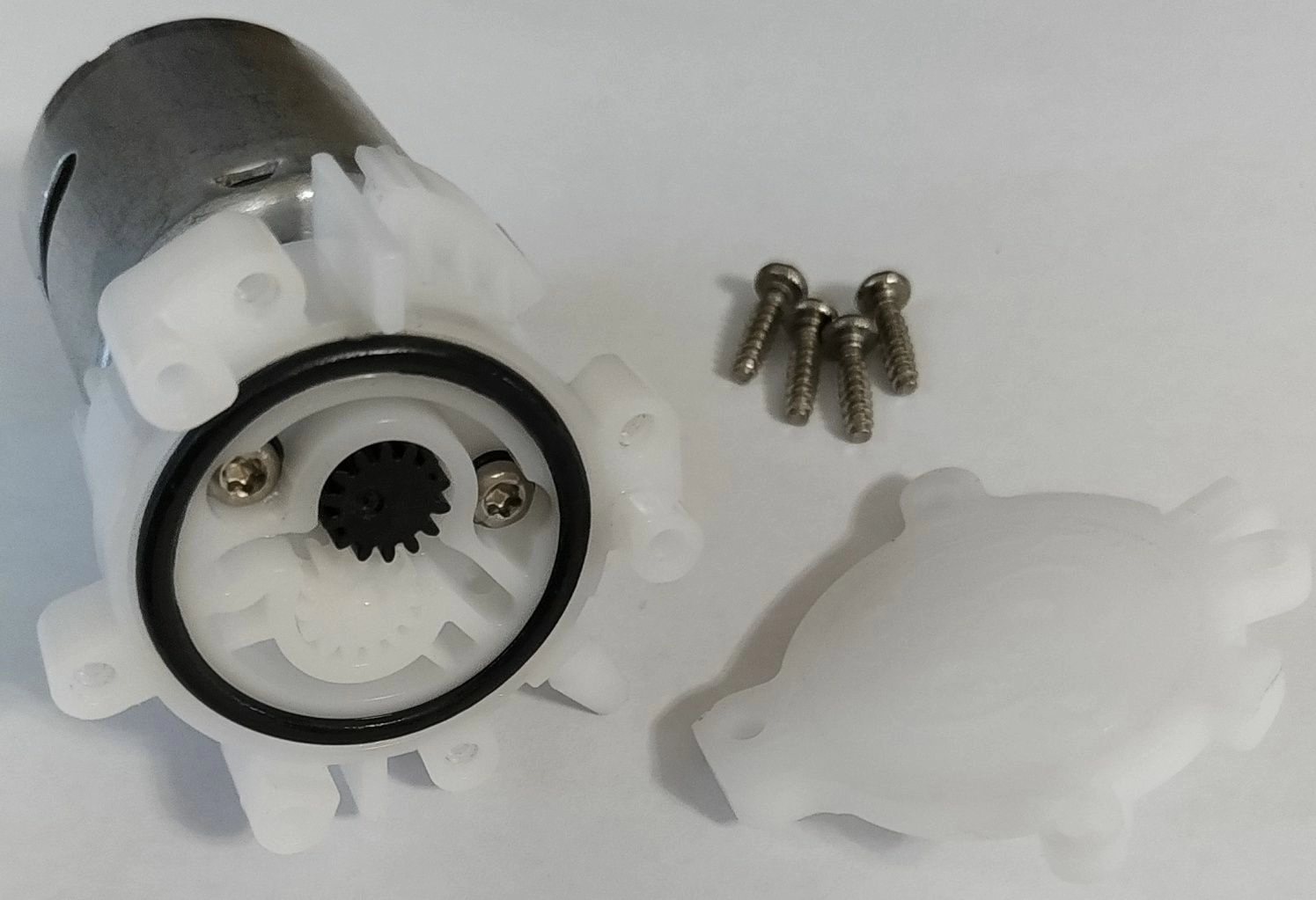 pompa-bez-verhnej-kryshki.jpg pompa-bez-verhnej-kryshki.jpg