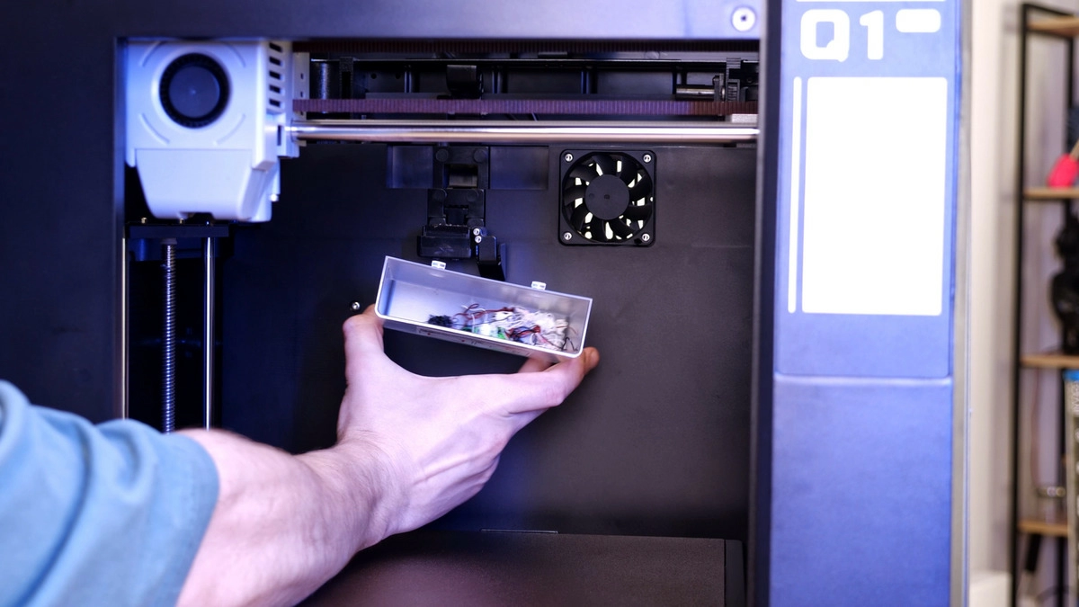 Модуль для очистки сопла Qidi tech Q1 Pro Модуль для очистки сопла Qidi tech Q1 Pro