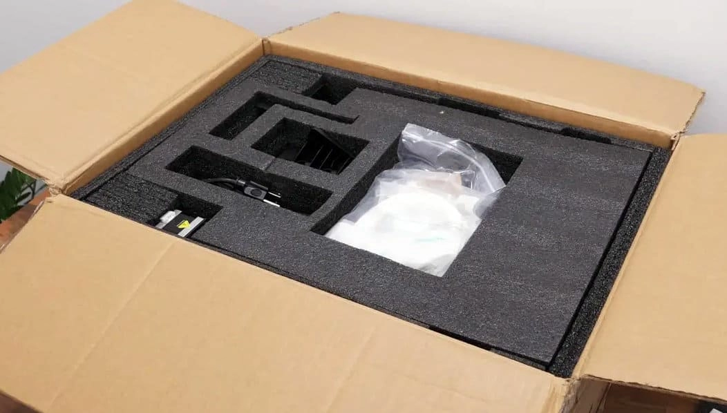 Распаковка 3D принтера из заводской упаковки Распаковка 3D принтера из заводской упаковки