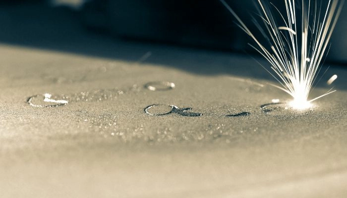 Лазеры в 3D-печати металлом Лазеры в 3D-печати металлом