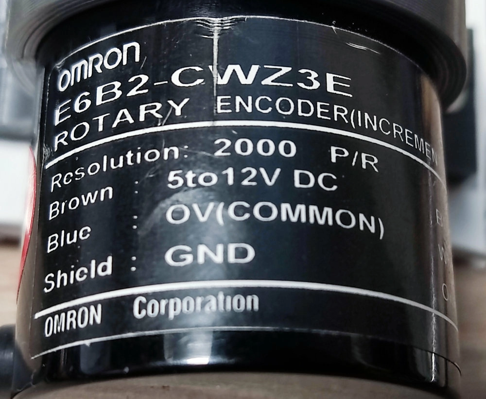 encoder-omron.jpg encoder-omron.jpg