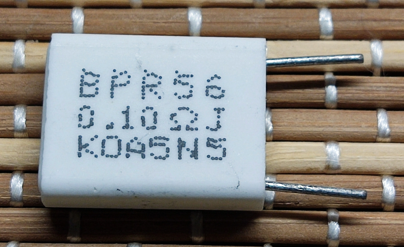 resistor.jpg resistor.jpg