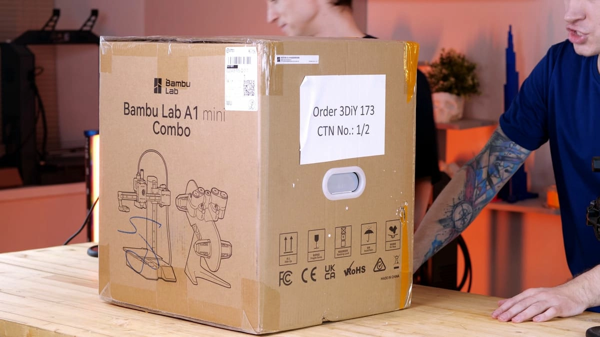 Упаковка Bambu Lab A1 Mini Combo Упаковка Bambu Lab A1 Mini Combo