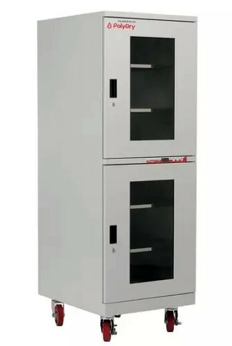 Специальный шкаф где поддерживается оптималный микроклимат