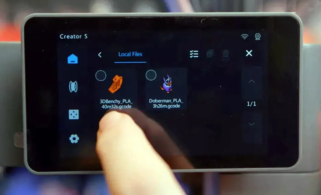 Экран FlashForge Creator 5