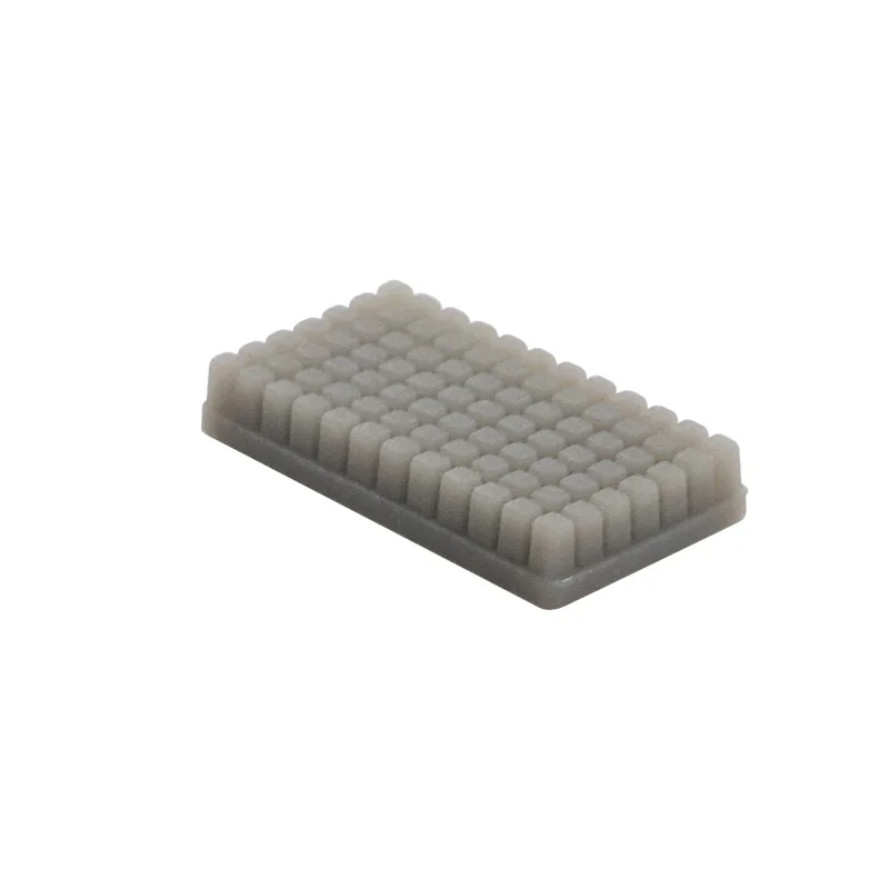 plus4-wiper-silicone-case-1