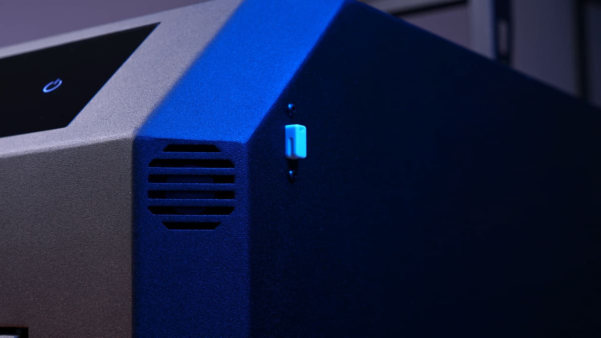 Порт для USB-флэшки Порт для USB-флэшки