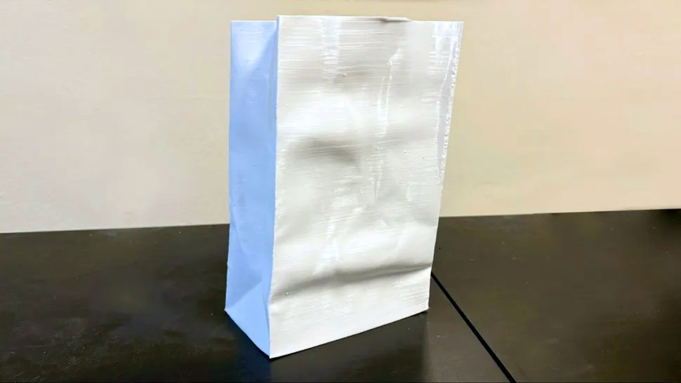 Ваза в форме мятого пакета Anycubic Kobra X