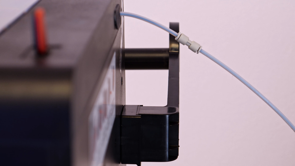 Держатель катушки Qidi tech Q1 Pro