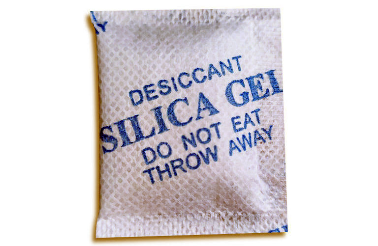 Пакетик с силикагелем