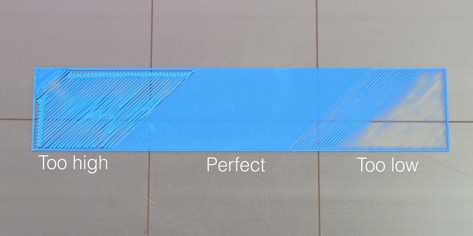 Первый слой не ложится на стол