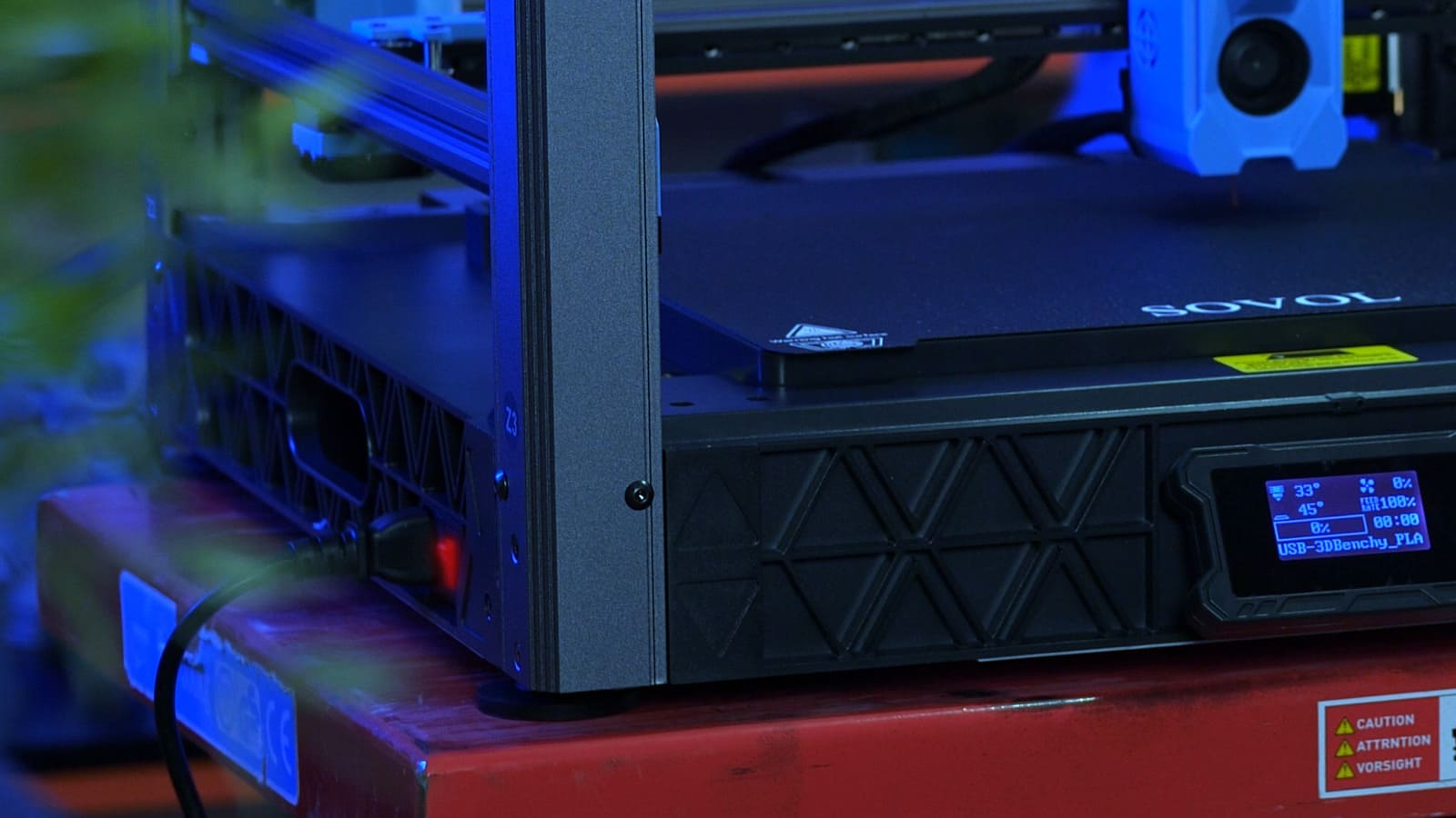 Расположение гнезда под кабель питания у SV08 Расположение гнезда под кабель питания у SV08