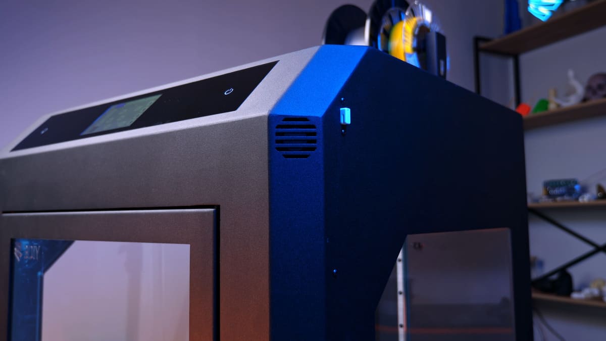 3D-принтер Stratex 350 в дизайн студии 3D-принтер Stratex 350 в дизайн студии