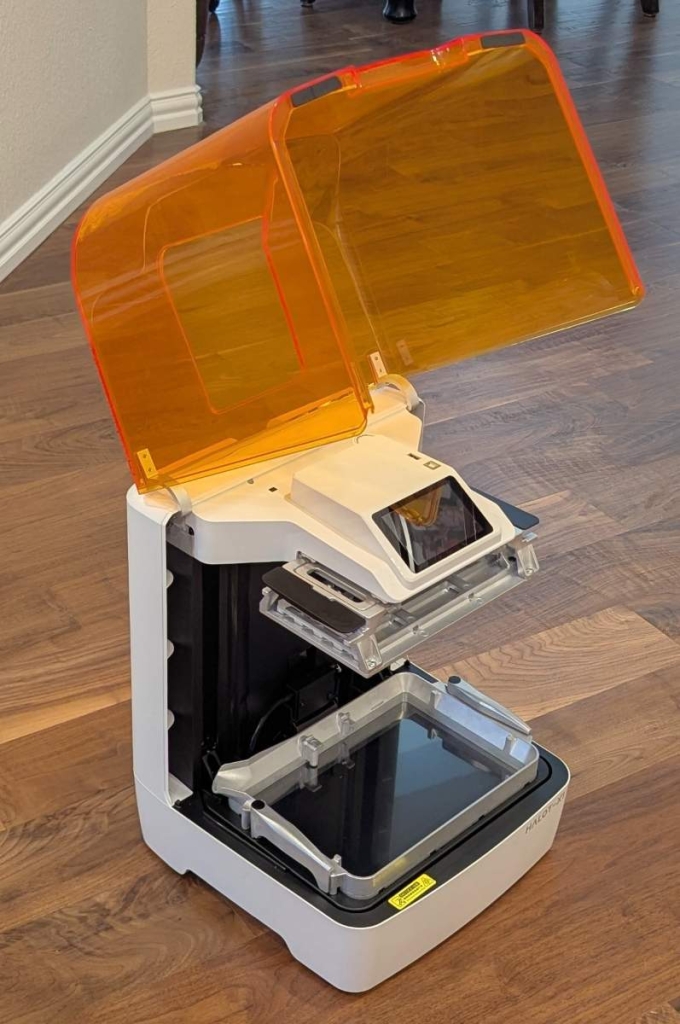 Фотополимерный принтер HALOT-X1 Фотополимерный принтер HALOT-X1