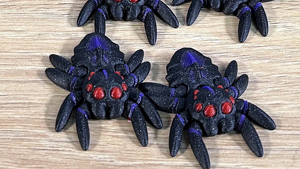 Трехцветные пауки из PLA Snapmaker U1 Трехцветные пауки из PLA Snapmaker U1