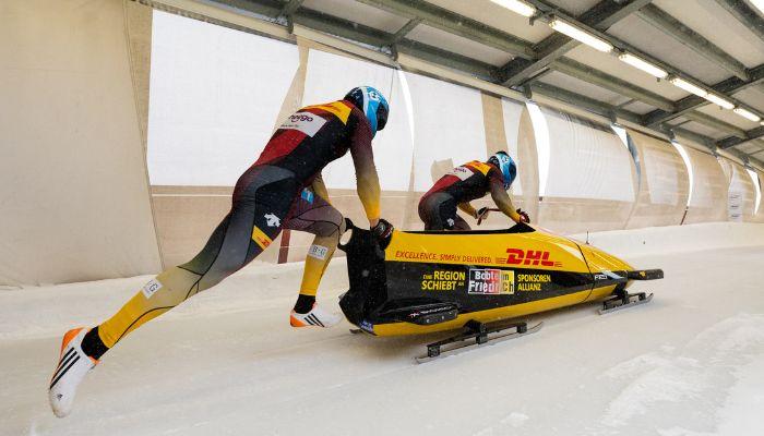 Бобслейный экипаж с рулевым Франческо Фридрихом