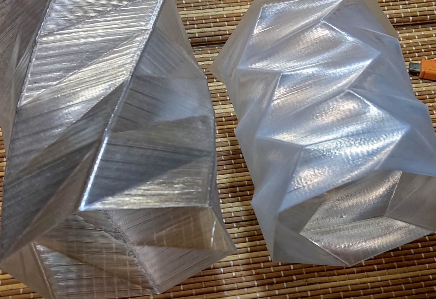 nylon-vaza.jpg nylon-vaza.jpg