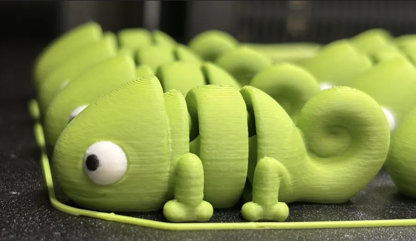 Многопечатная печать фигуры Centauri Carbon 2