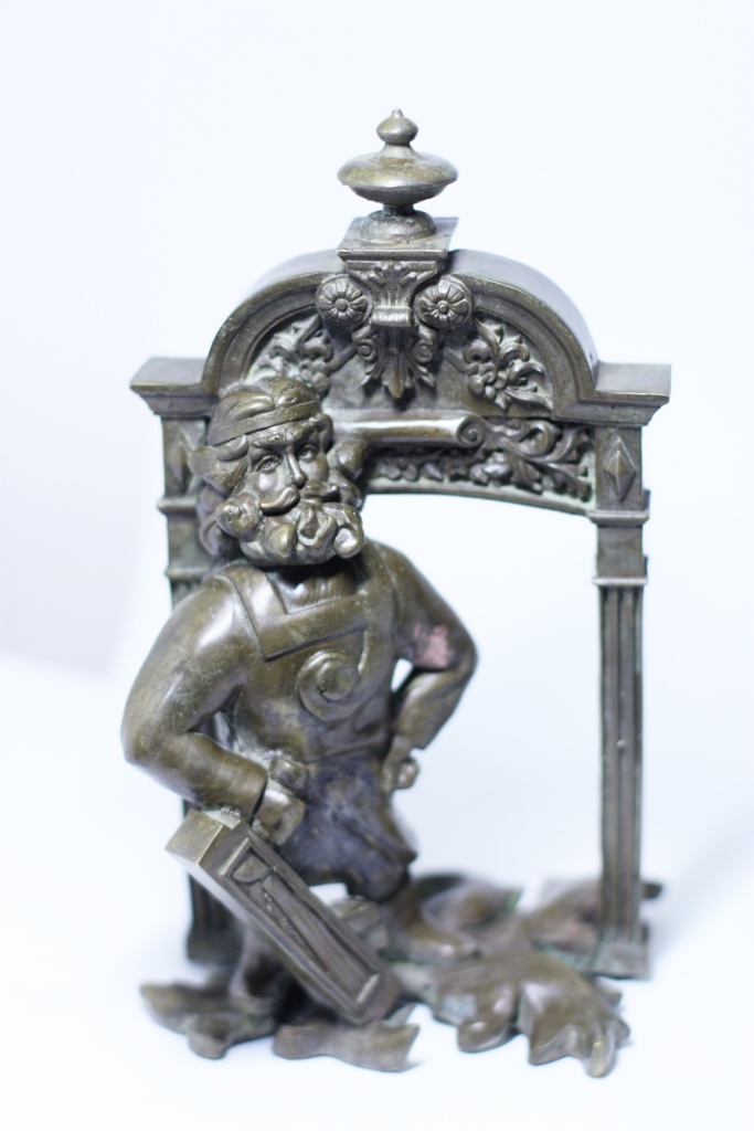 Модель скульптуры Деревянных дел мастер для Тюмени